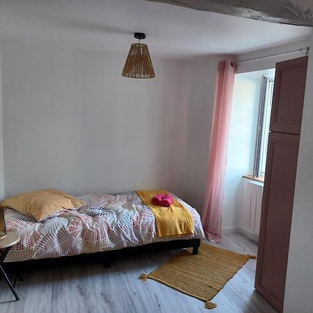 Duplex Cosy Et Douillet Ernée Exterior foto